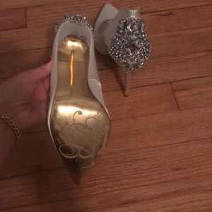 ted baker brooch heels